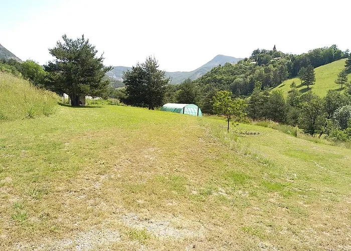 בית נופש Les Amandiers *